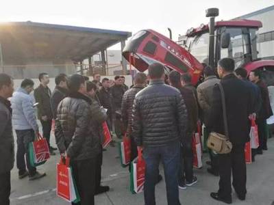 黃海金馬拖拉機工廠體驗活動 農機手實地感受，助力農業(yè)機械銷售